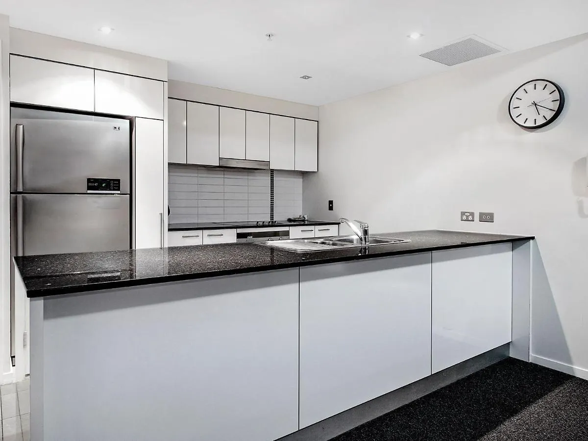 Large Modern 3 Bedroom Apartment With City Views - Coasthm Gold Coast Australia